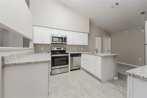 945 Delano Court Kissimmee FL 34758
