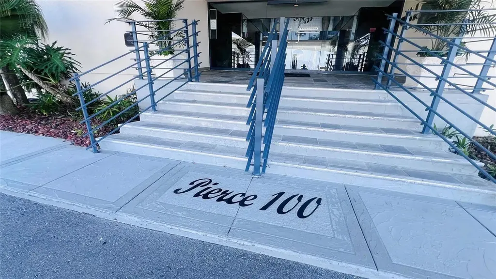 100 Pierce Street Clearwater FL 33756