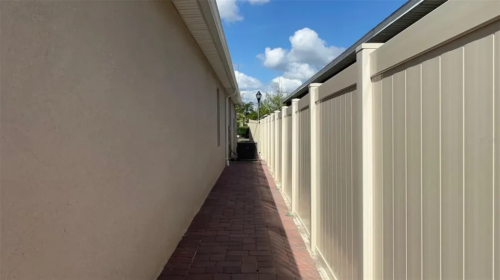 864 Gunnison Drive Orange City FL 32763
