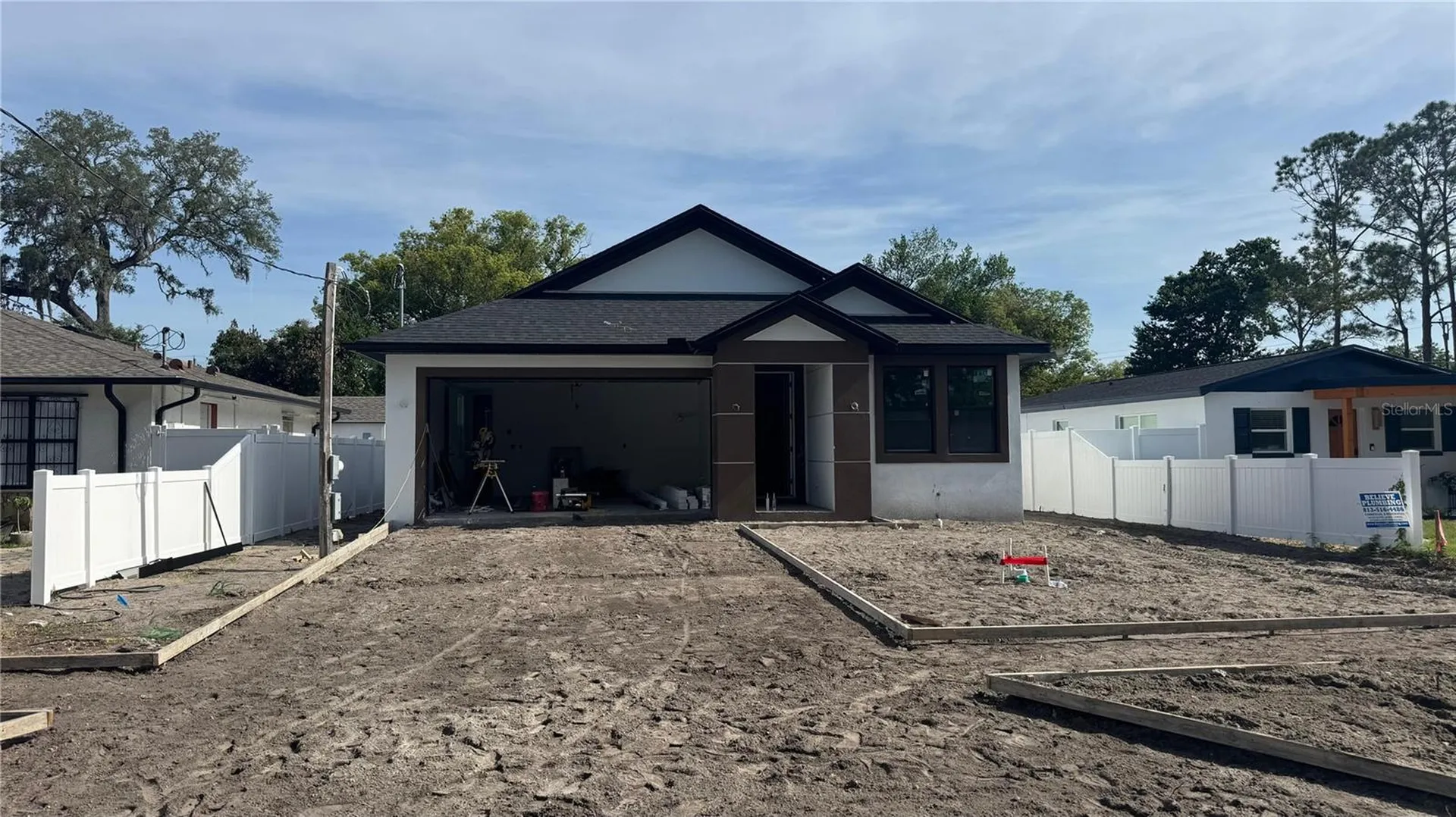 1405 W Arctic Street Tampa FL 33604