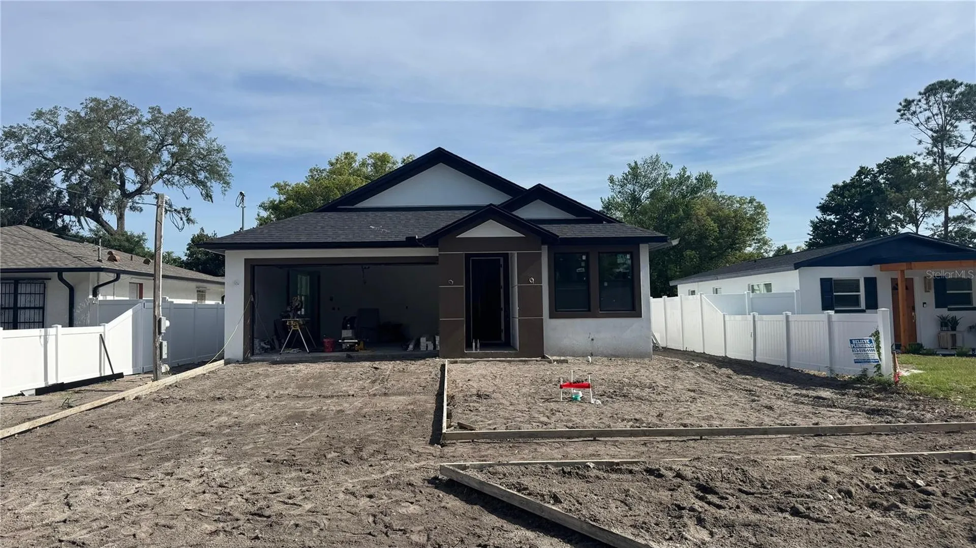 1405 W Arctic Street Tampa FL 33604