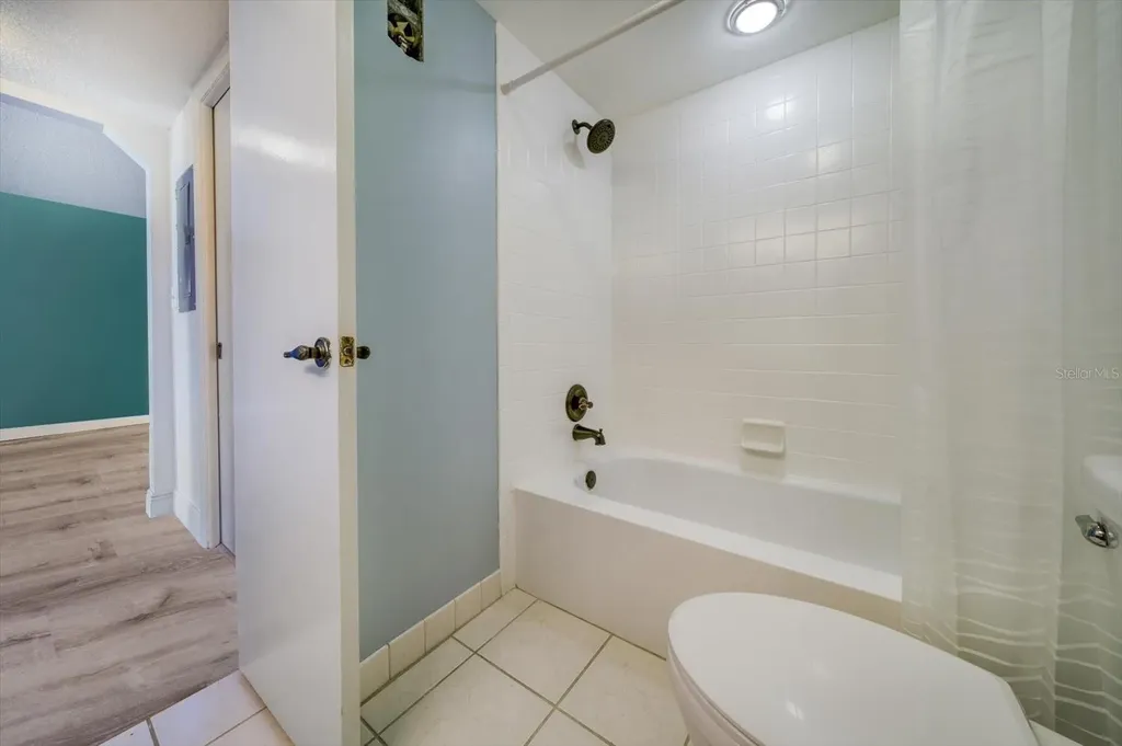 8693 Bardmoor Boulevard Seminole FL 33777