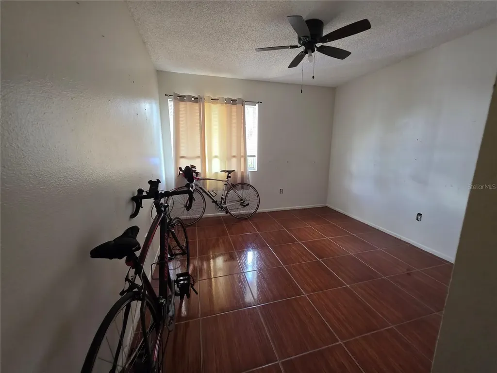 2821 Charing Cross Way Orlando FL 32837