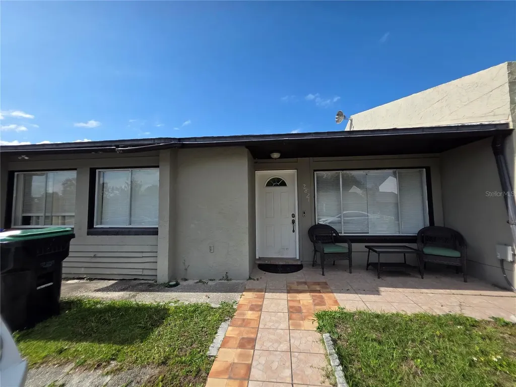 2821 Charing Cross Way Orlando FL 32837