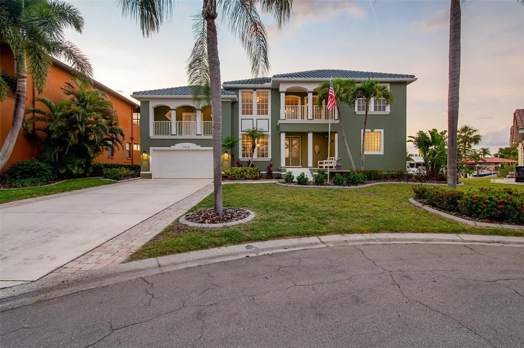 703 Bunker View Drive Apollo Beach FL 33572