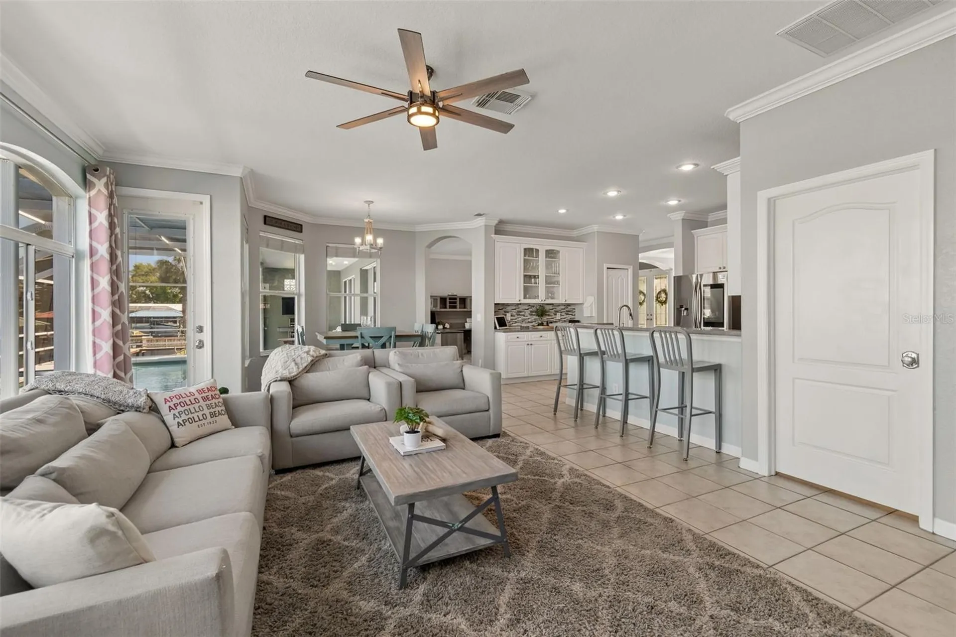 703 Bunker View Drive Apollo Beach FL 33572