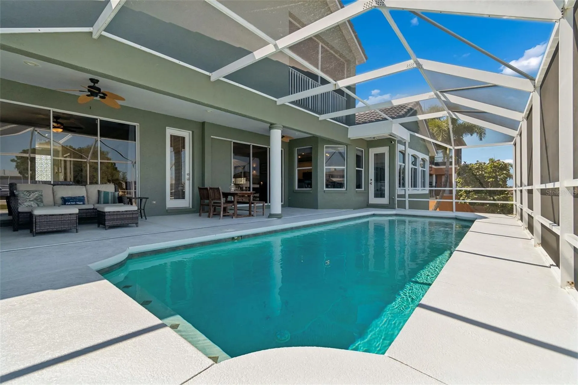 703 Bunker View Drive Apollo Beach FL 33572