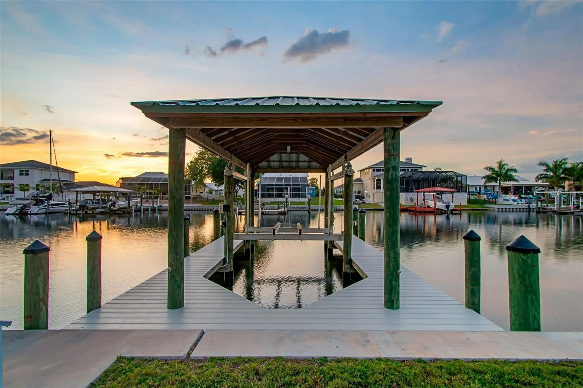 703 Bunker View Drive Apollo Beach FL 33572