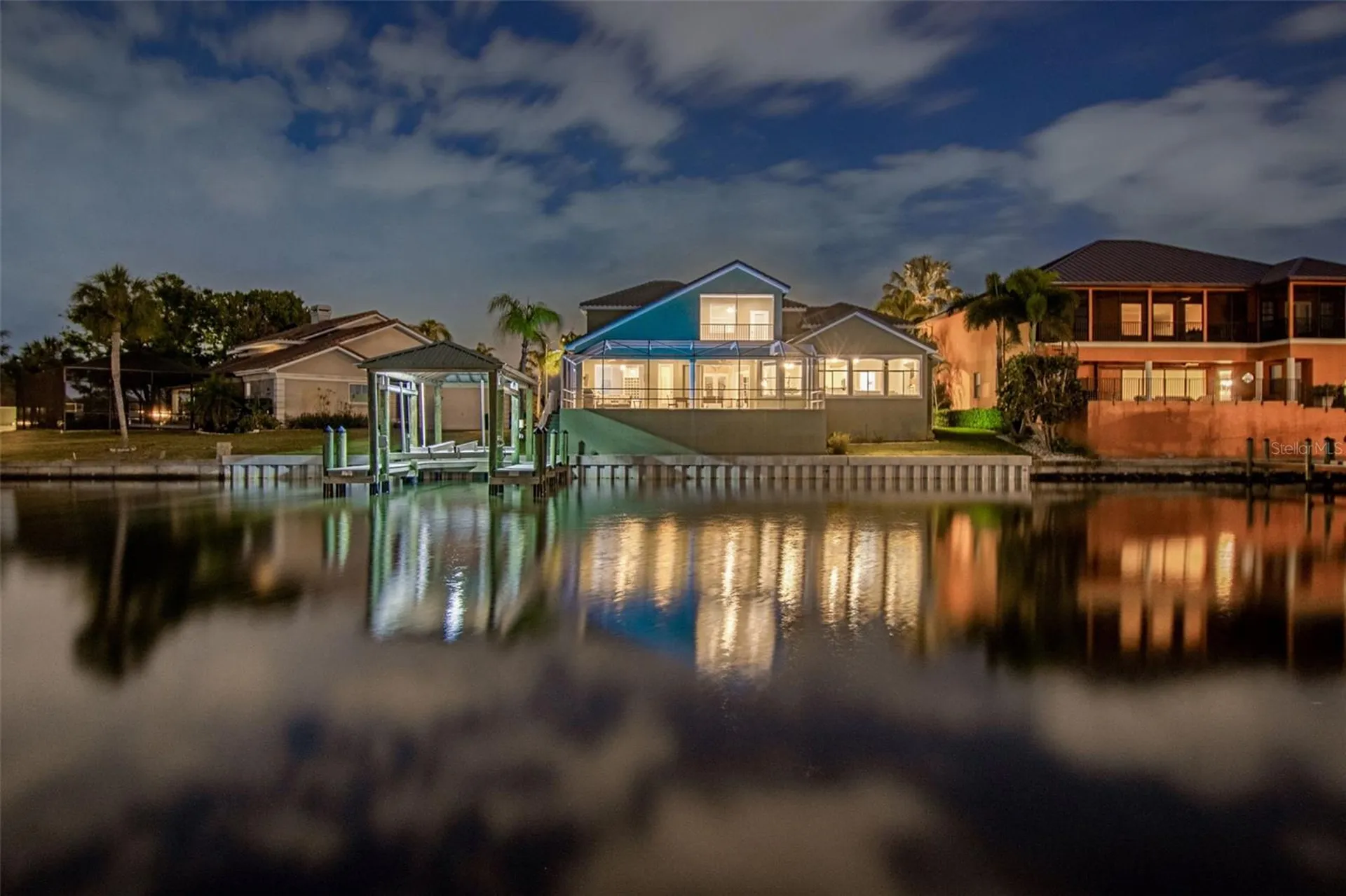 703 Bunker View Drive Apollo Beach FL 33572