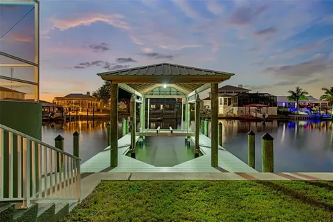 703 Bunker View Drive Apollo Beach FL 33572