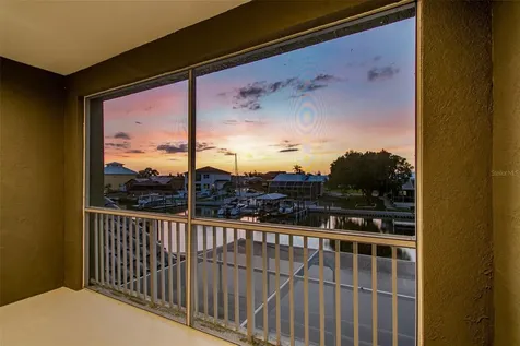 703 Bunker View Drive Apollo Beach FL 33572