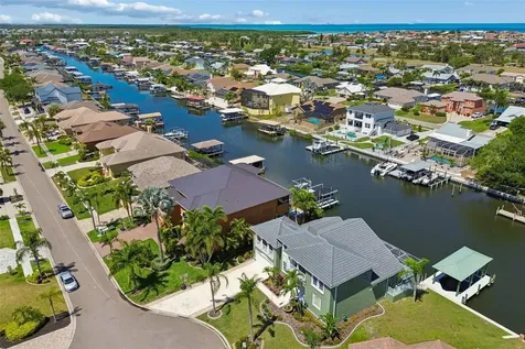 703 Bunker View Drive Apollo Beach FL 33572