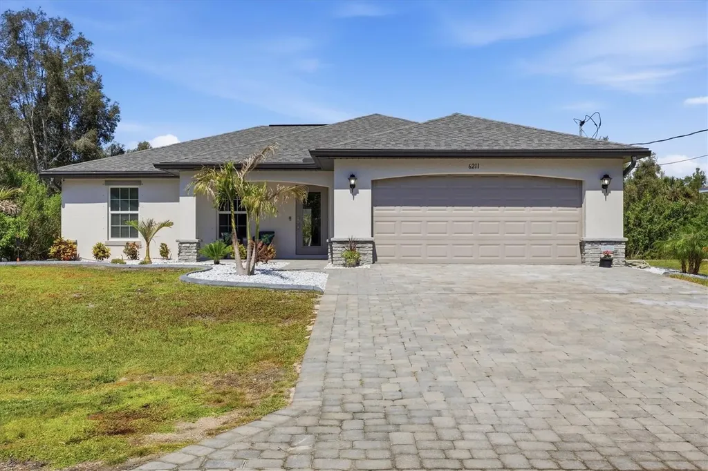 6211 Tedder Street Port Charlotte FL 33981