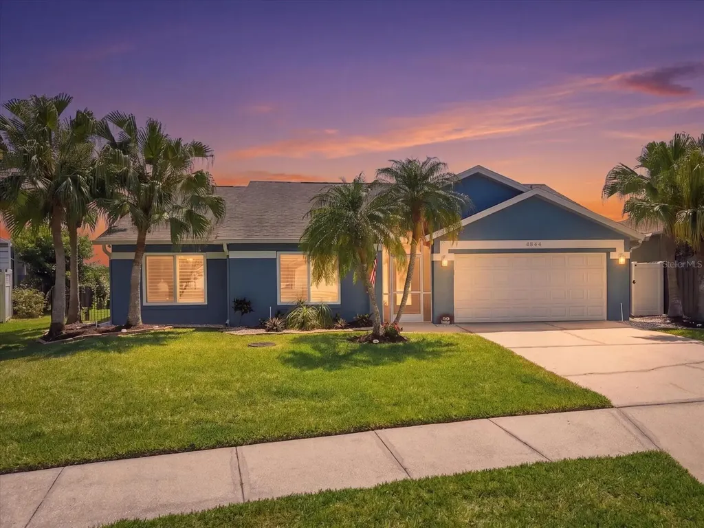 4844 14th Avenue E Bradenton FL 34208