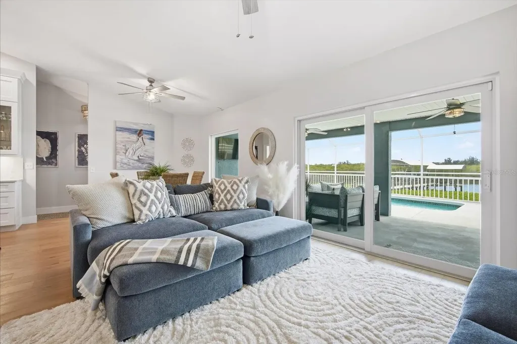4844 14th Avenue E Bradenton FL 34208