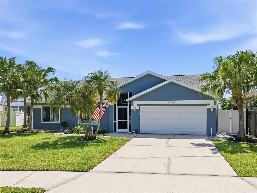 4844 14th Avenue E Bradenton FL 34208