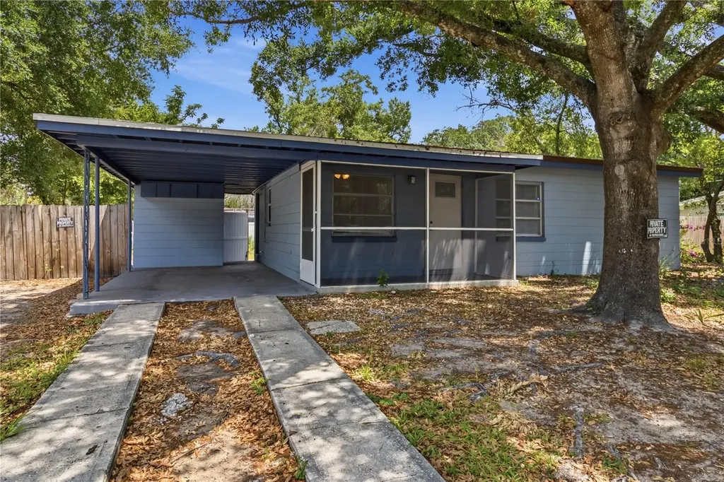 2702 E 98th Avenue Tampa FL 33612