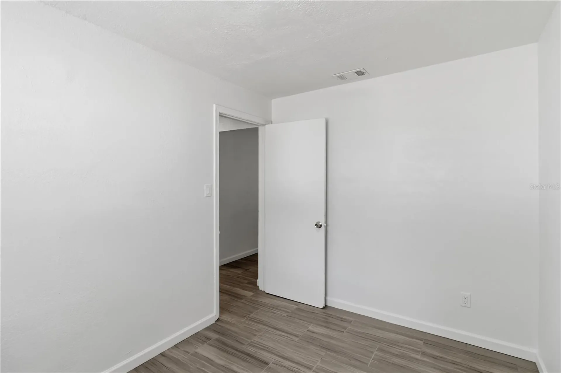 2702 E 98th Avenue Tampa FL 33612