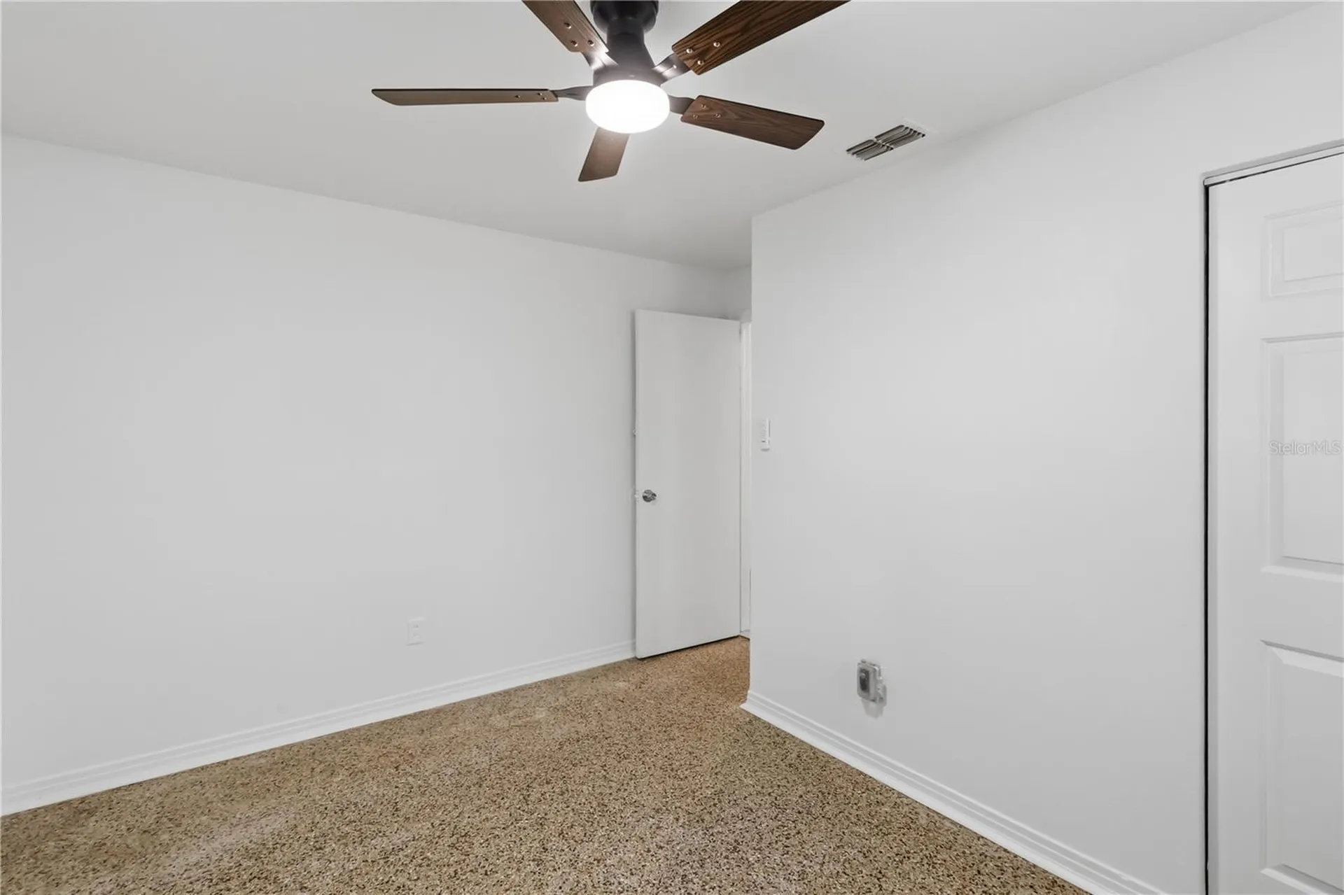 2702 E 98th Avenue Tampa FL 33612