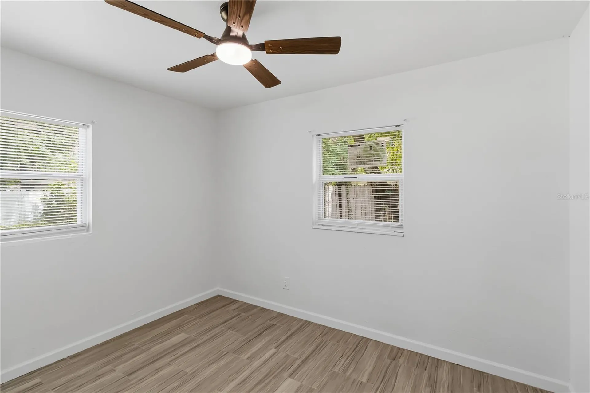 2702 E 98th Avenue Tampa FL 33612