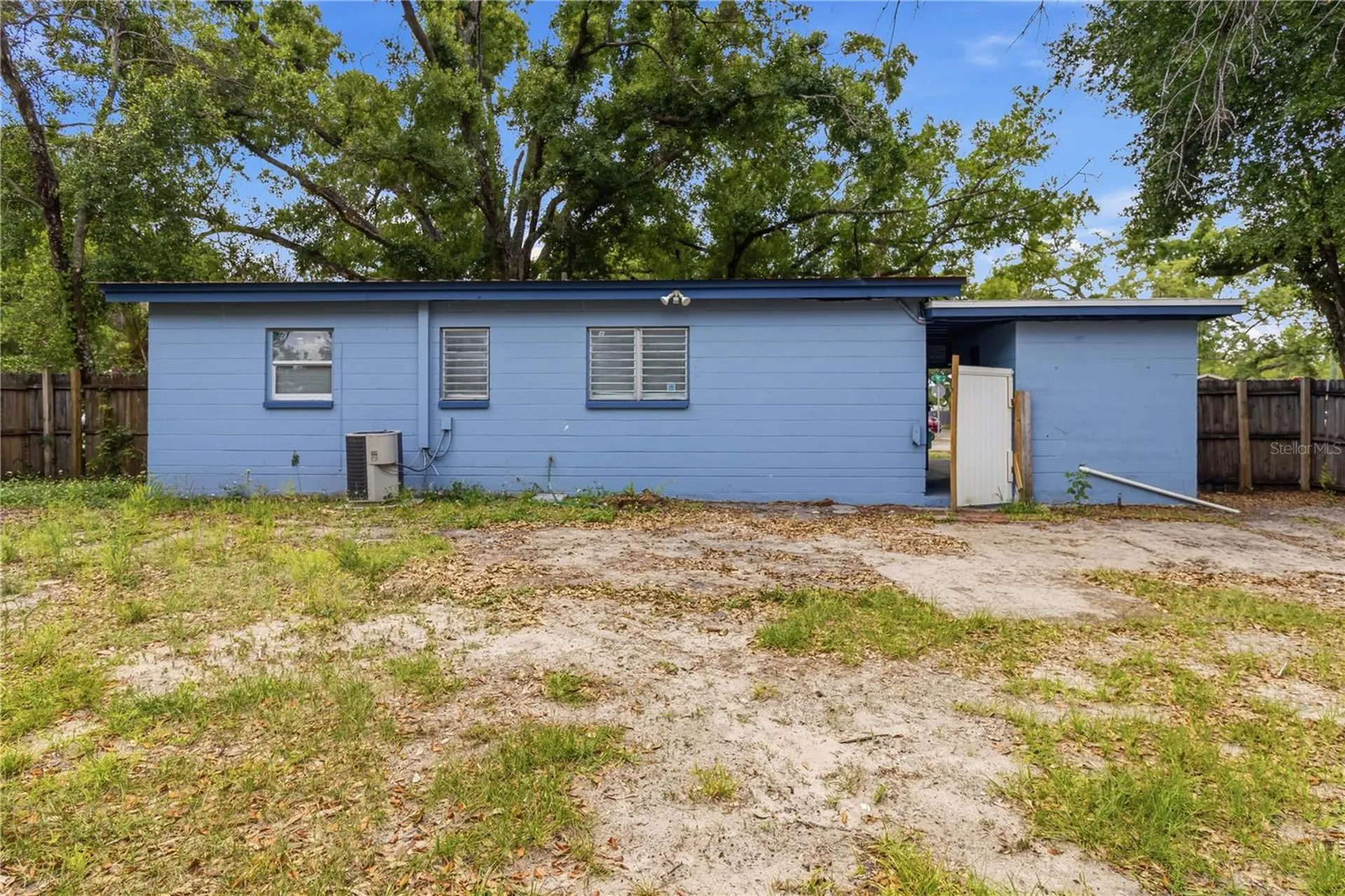 2702 E 98th Avenue Tampa FL 33612