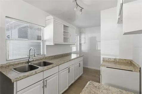 2702 E 98th Avenue Tampa FL 33612