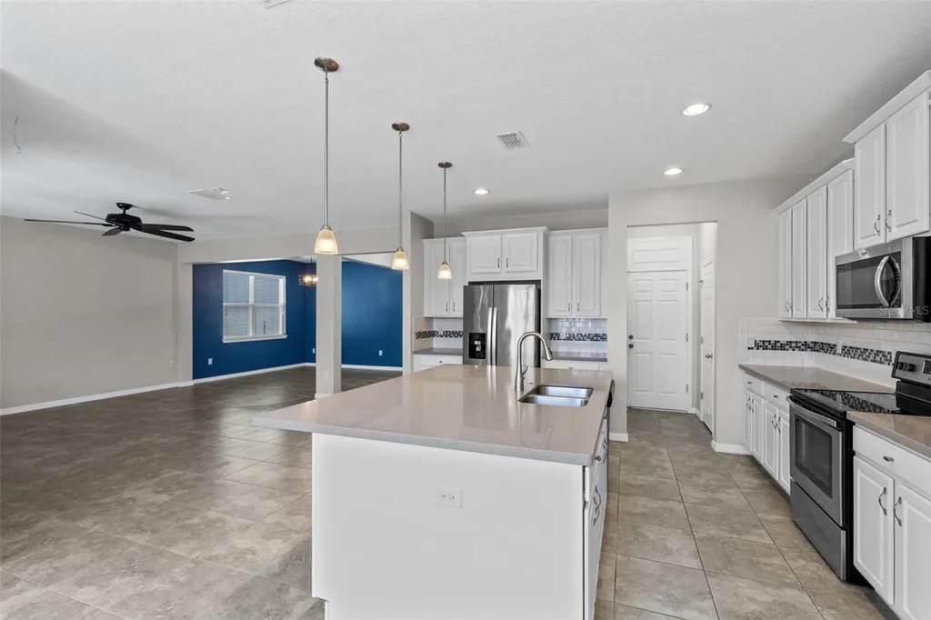 2819 Stonegate Drive Ocoee FL 34761