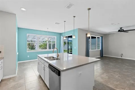 2819 Stonegate Drive Ocoee FL 34761