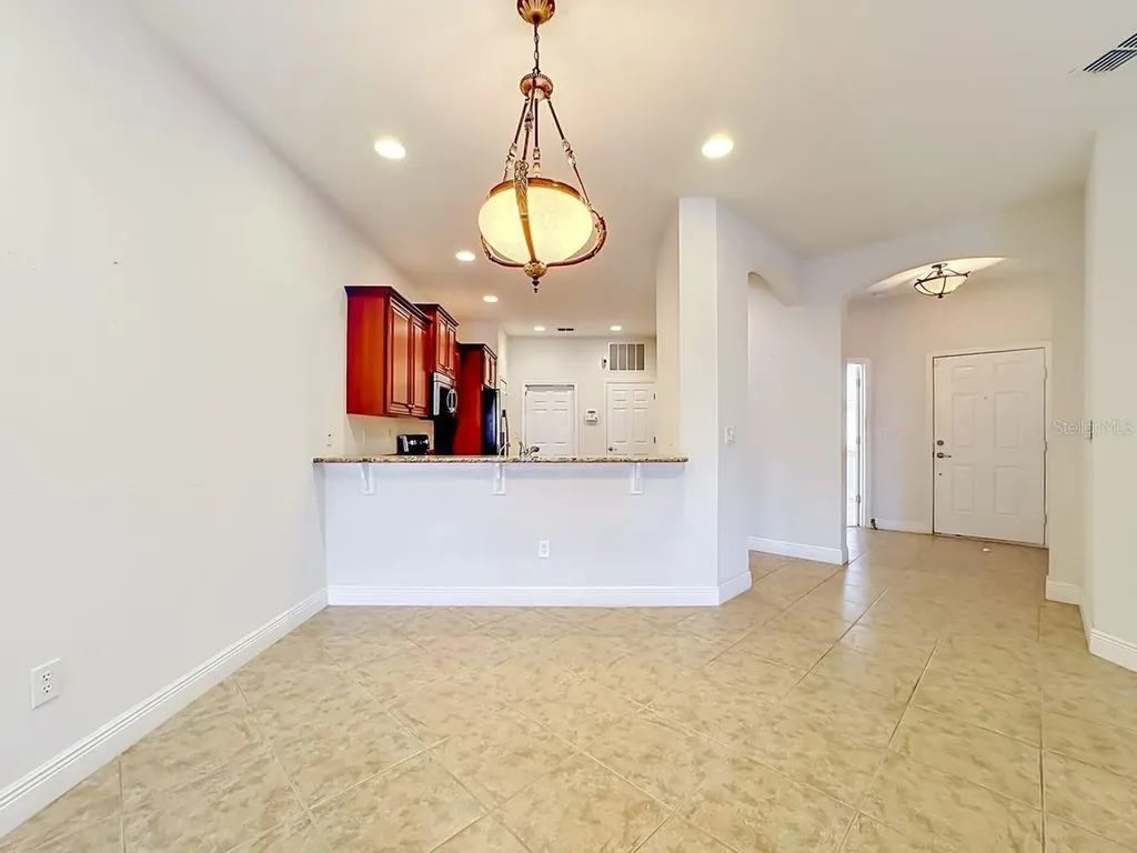 206 Shell Falls Drive Apollo Beach FL 33572
