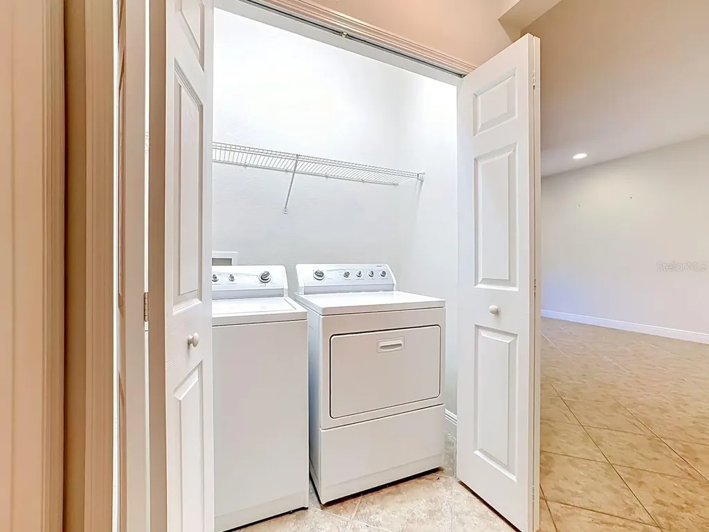 206 Shell Falls Drive Apollo Beach FL 33572