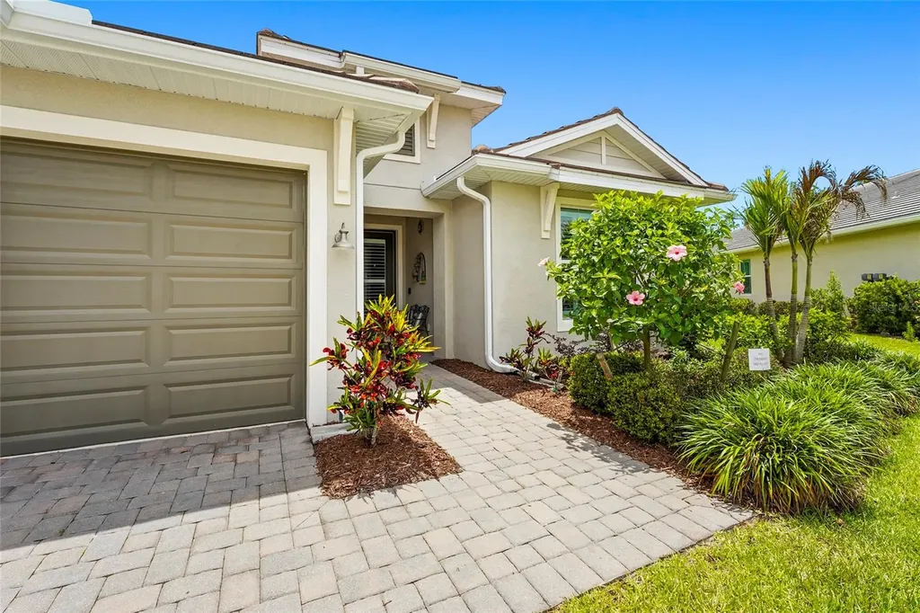 617 Mistiflower Circle Nokomis FL 34275