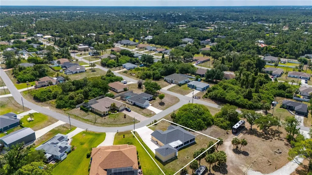 4689 Fernway Drive North Port FL 34288