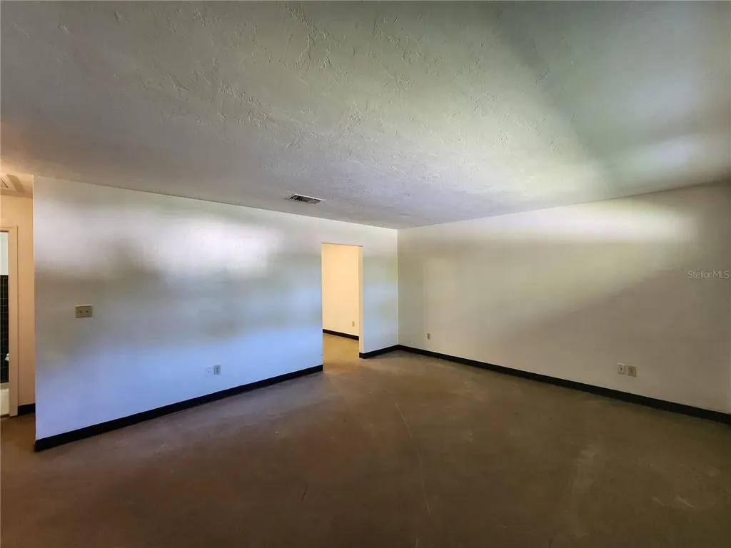 5817 NW 23 Terrace Gainesville FL 32653