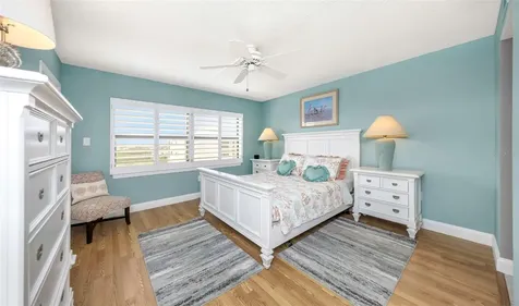 1324 Pasadena Avenue S South Pasadena FL 33707