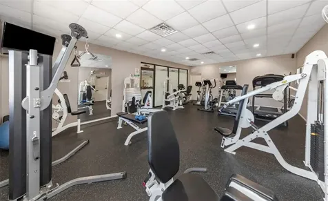 1324 Pasadena Avenue S South Pasadena FL 33707