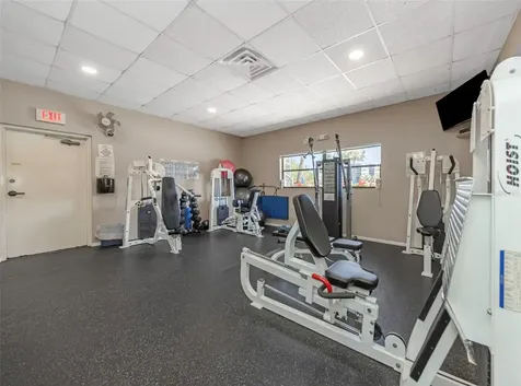 1324 Pasadena Avenue S South Pasadena FL 33707