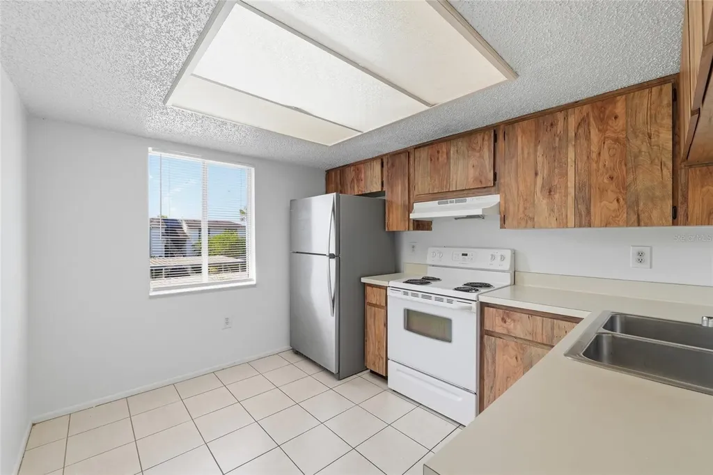 130 Cypress Lane Oldsmar FL 34677