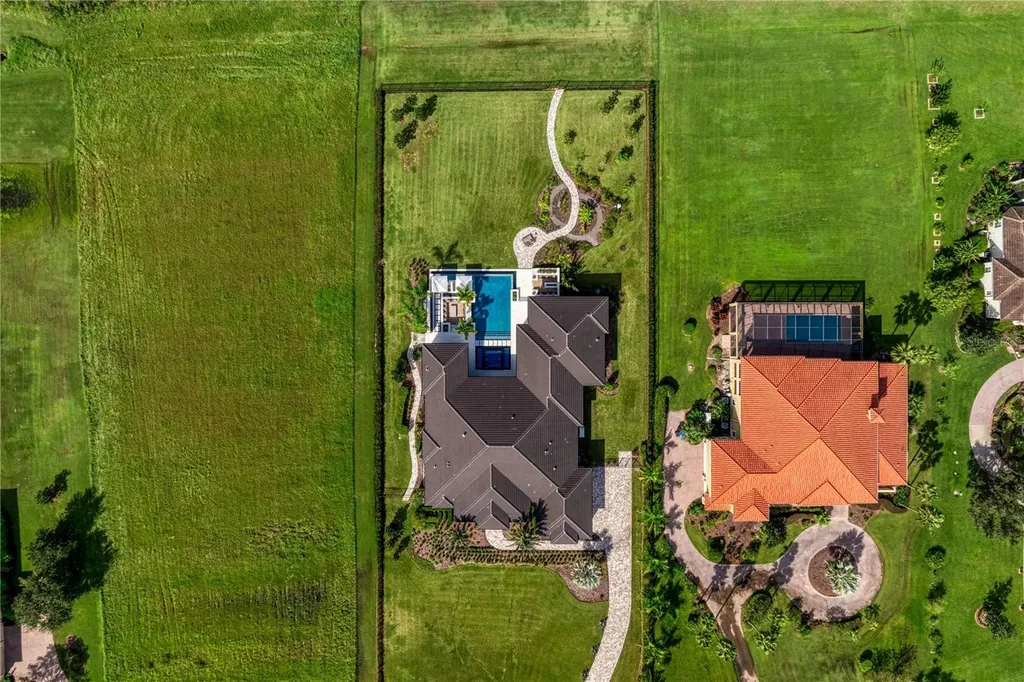 10521 Broadland Pass Thonotosassa FL 33592