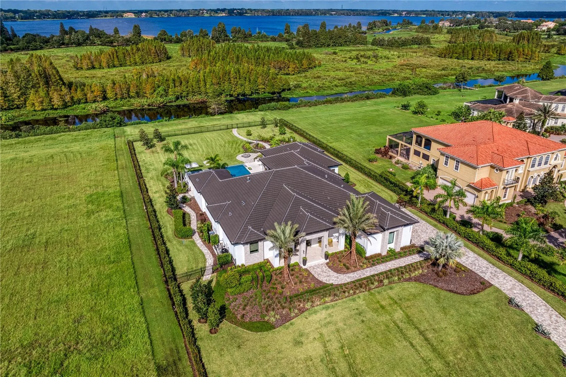 10521 Broadland Pass Thonotosassa FL 33592