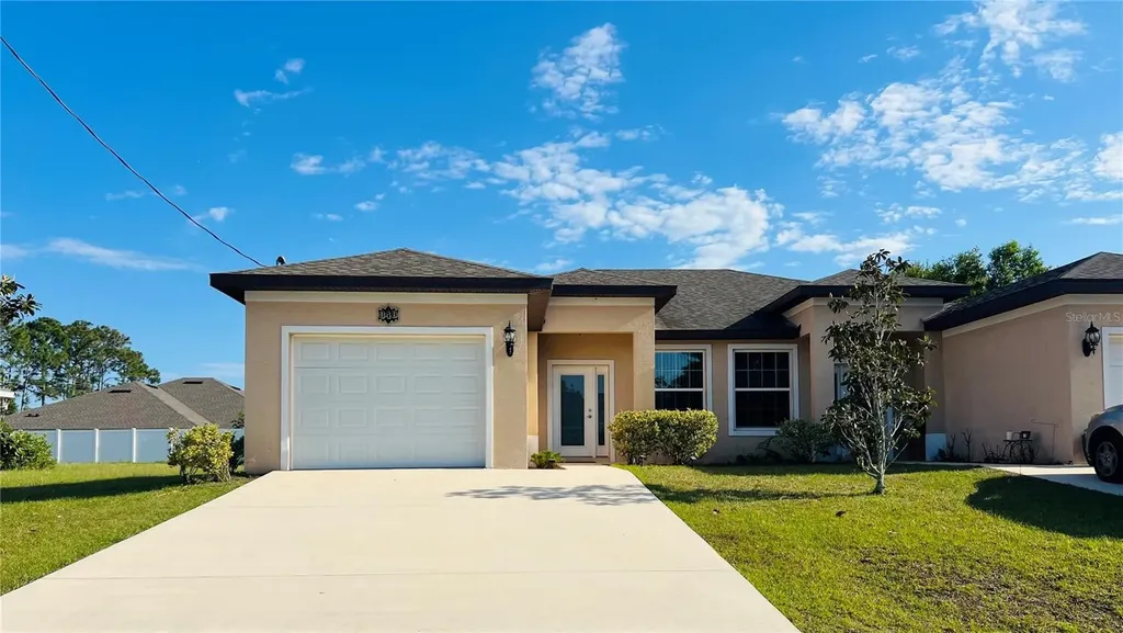 34 Wood Amber Lane Palm Coast FL 32164