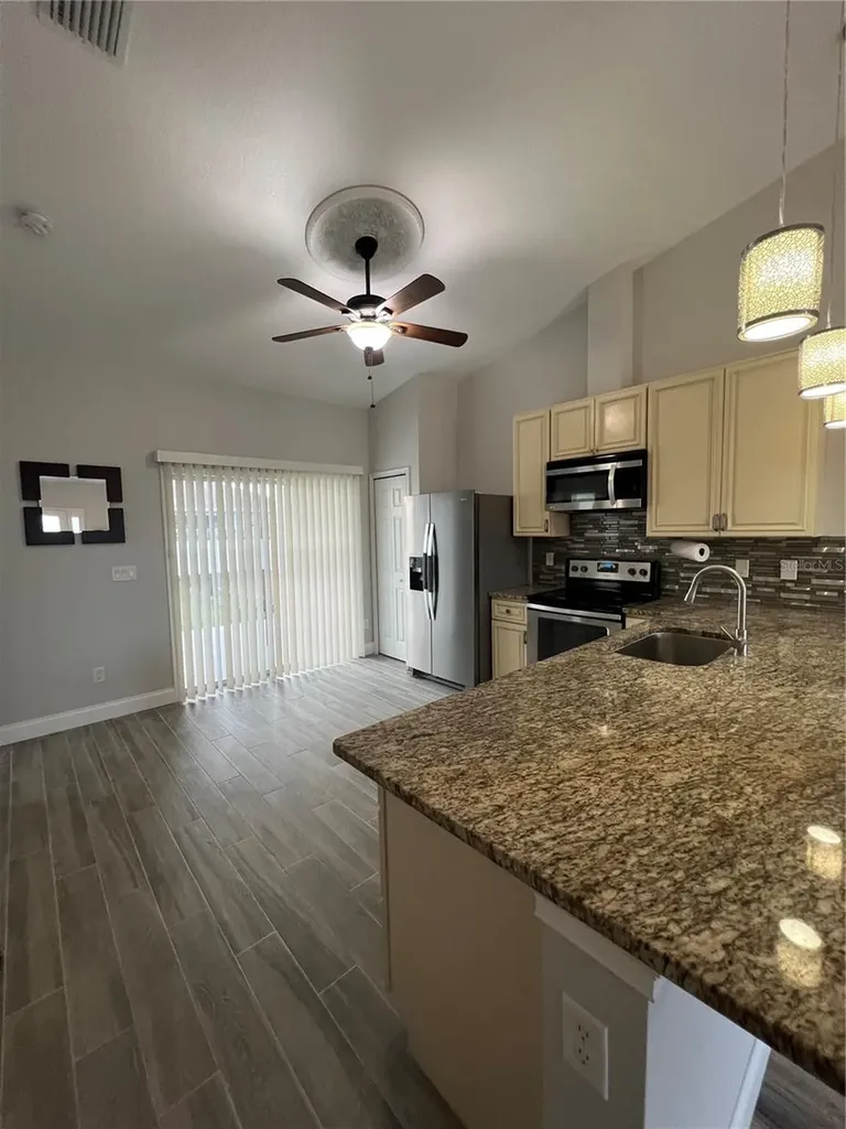 34 Wood Amber Lane Palm Coast FL 32164