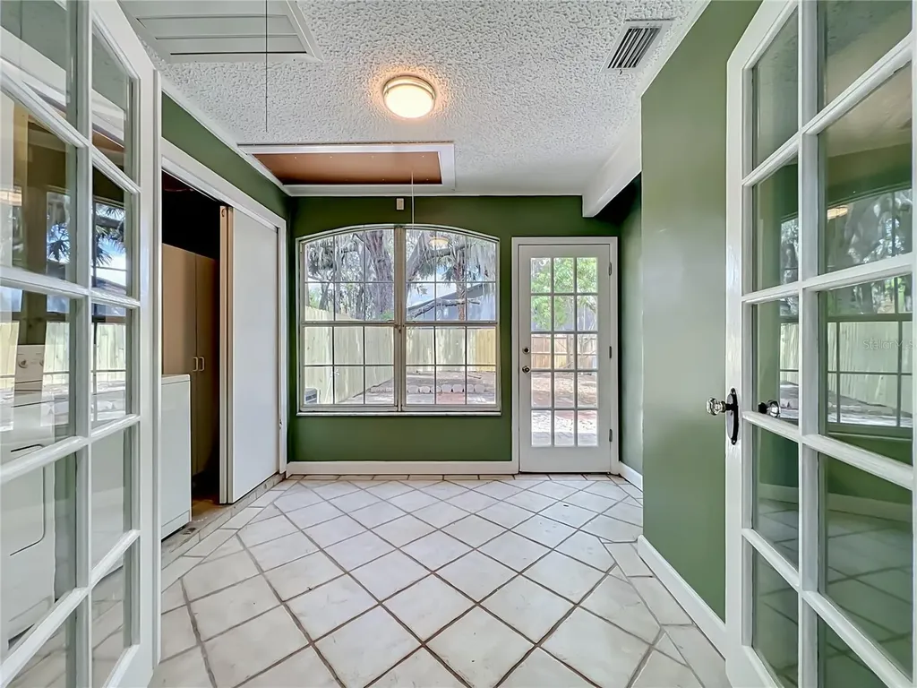 2557 Riva Court Orlando FL 32817