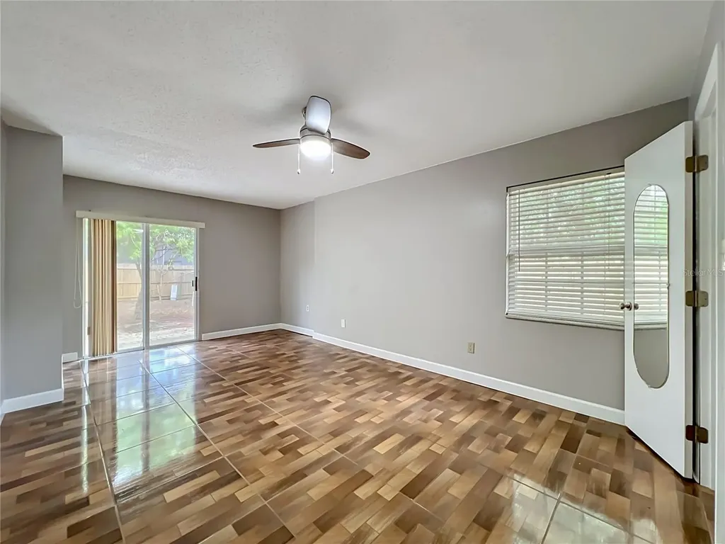 2557 Riva Court Orlando FL 32817