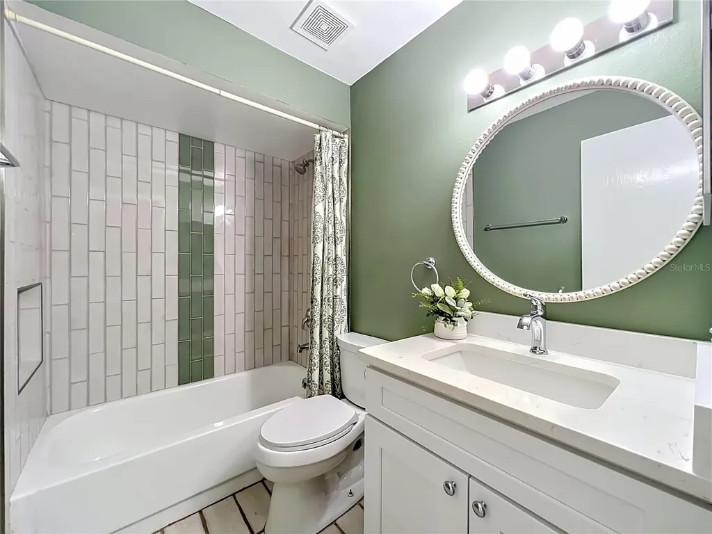 2557 Riva Court Orlando FL 32817