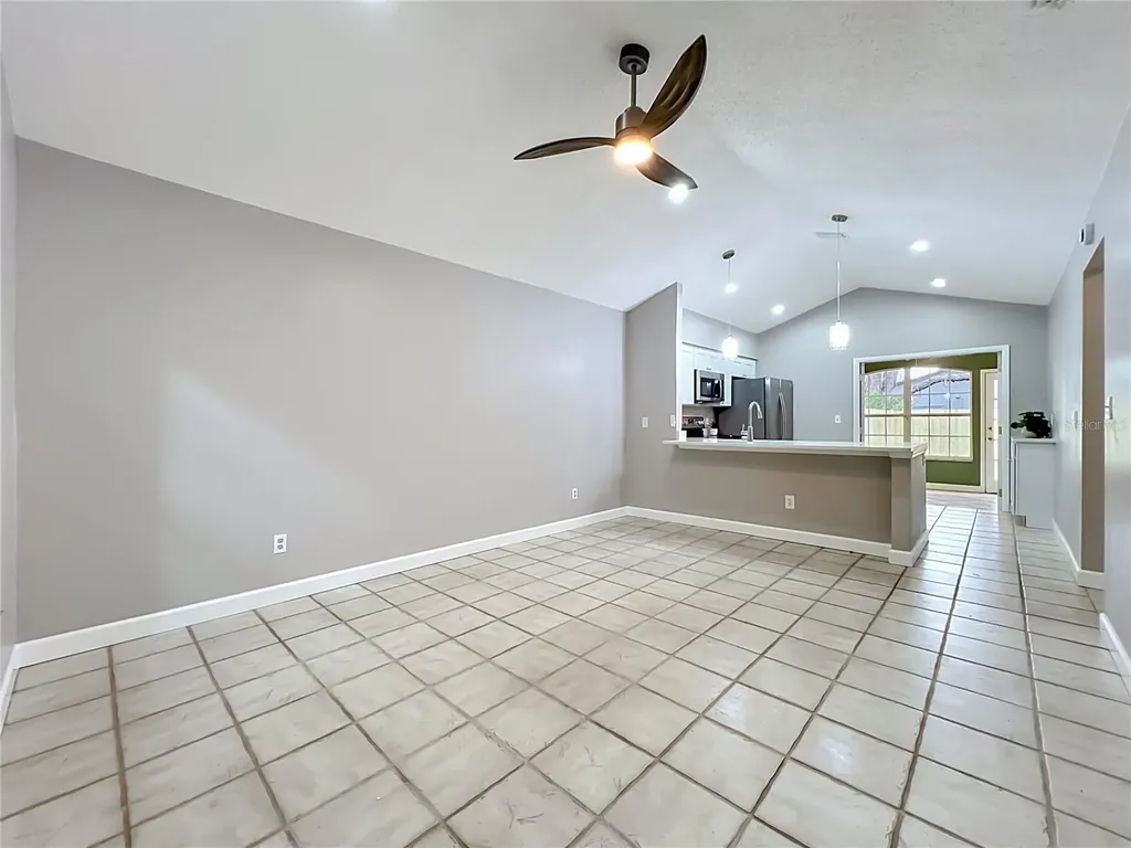 2557 Riva Court Orlando FL 32817