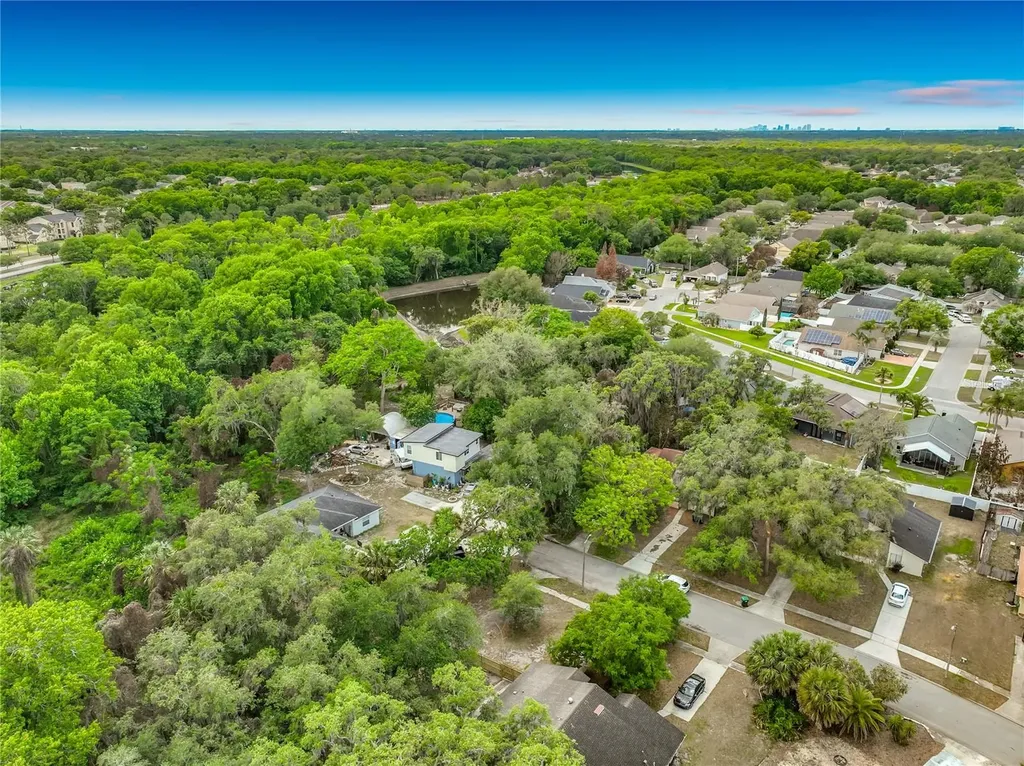 2557 Riva Court Orlando FL 32817