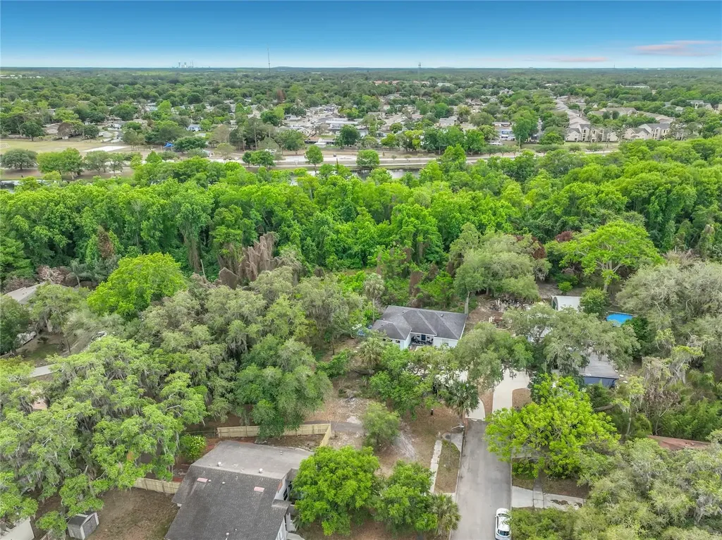 2557 Riva Court Orlando FL 32817