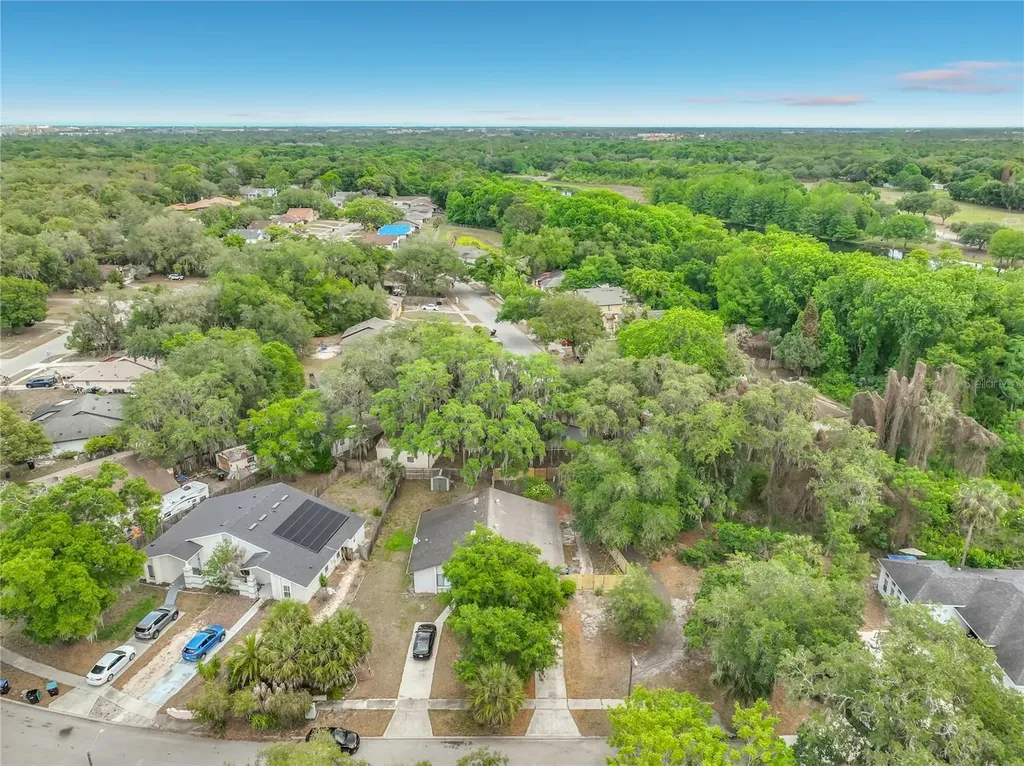 2557 Riva Court Orlando FL 32817