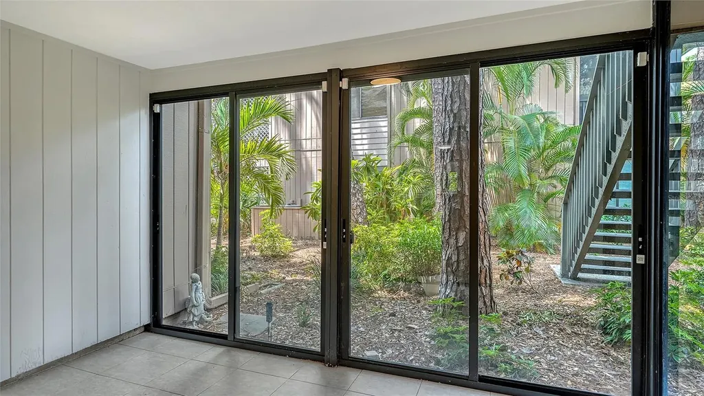 1720 Glenhouse Drive Sarasota FL 34231