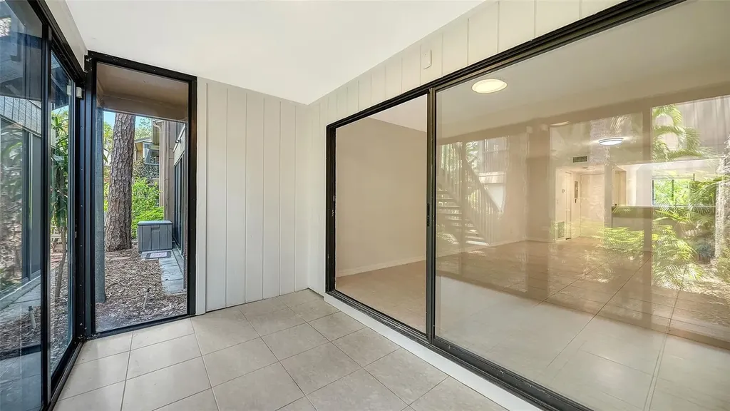 1720 Glenhouse Drive Sarasota FL 34231